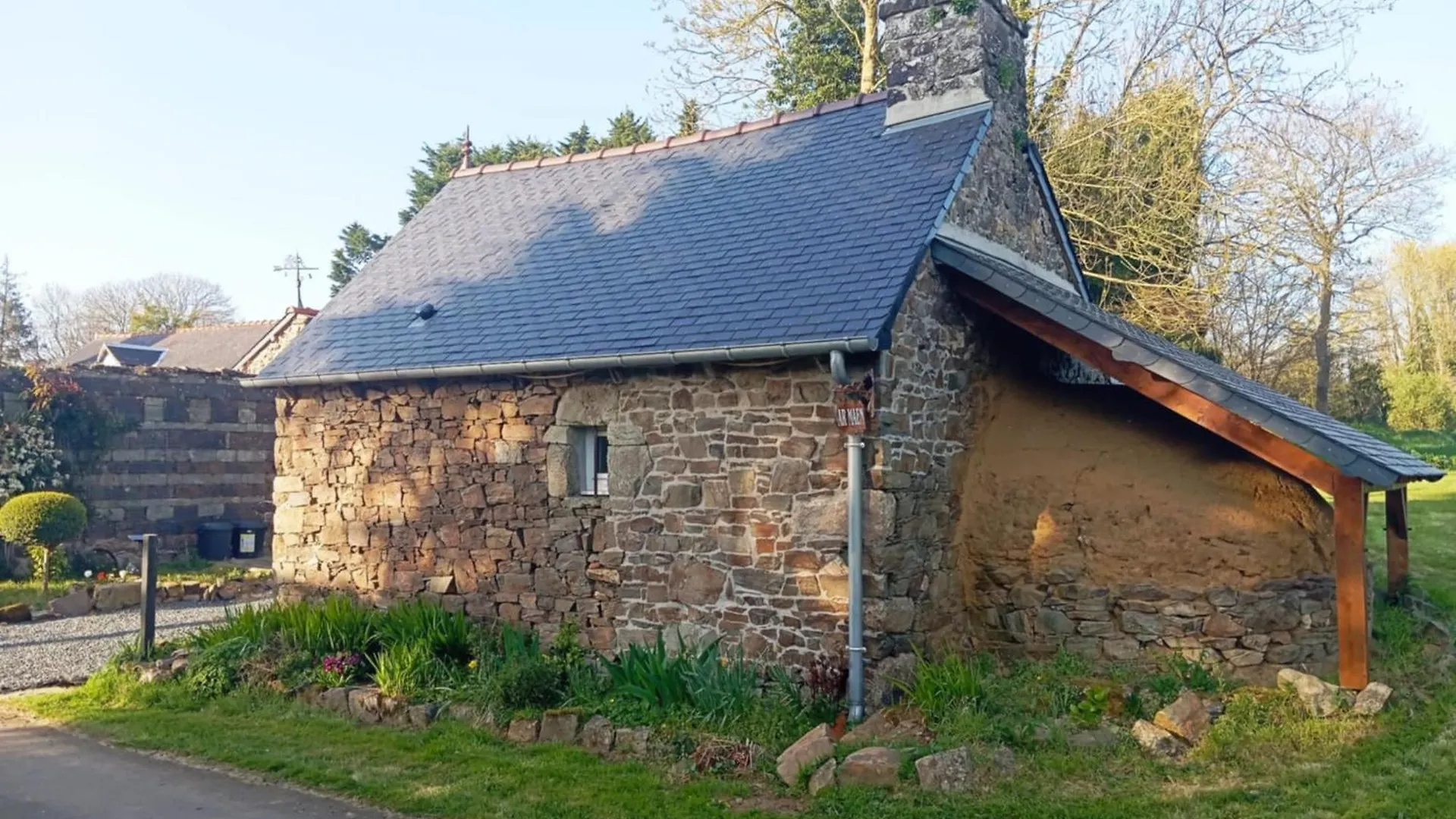 Ar Maen Gite Et Chambres D'Hotes Lanvollon Maison d'hôtes