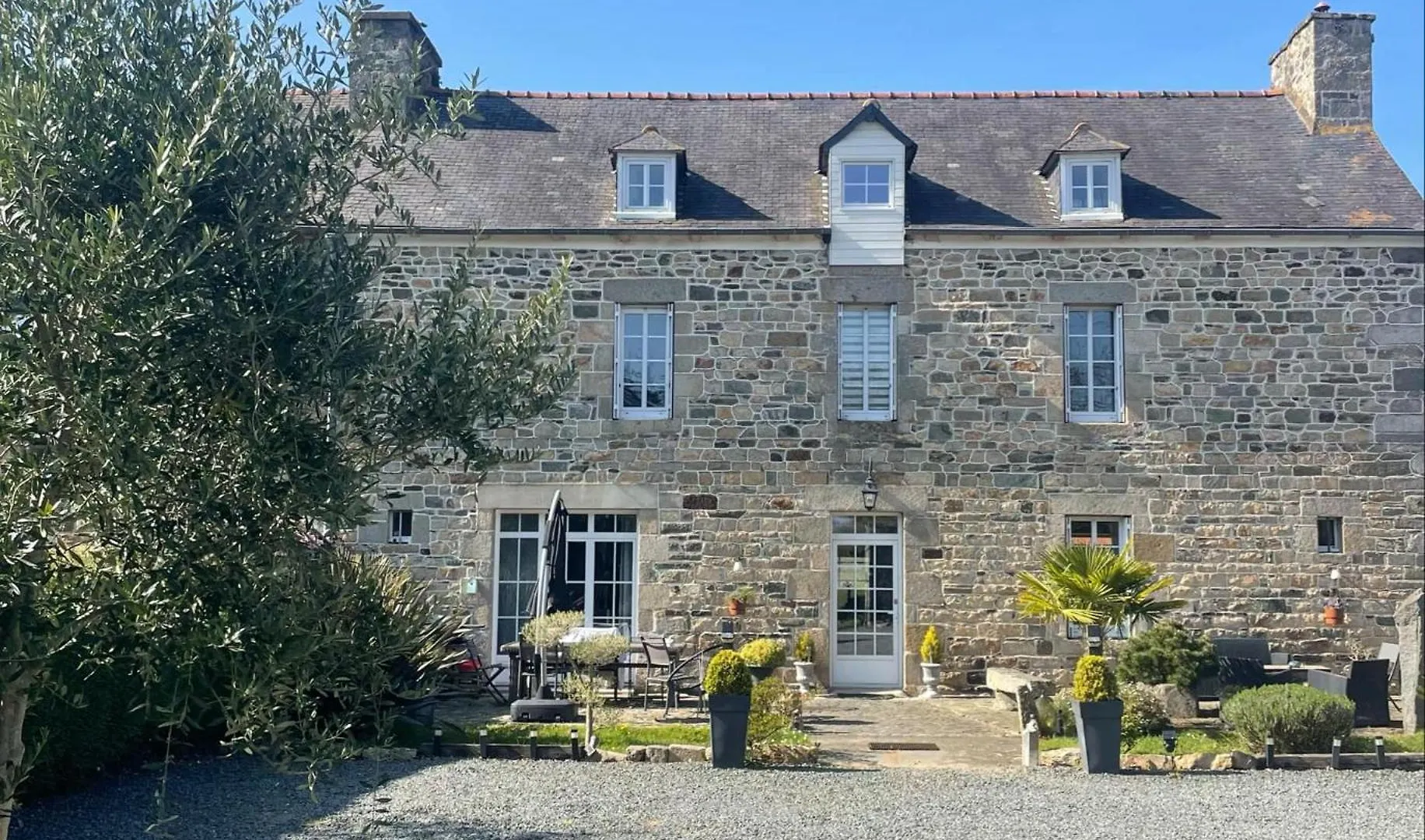 Ar Maen Gite Et Chambres D'Hotes Lanvollon